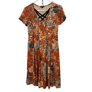 Sami & Jo Floral Dress Size Medium